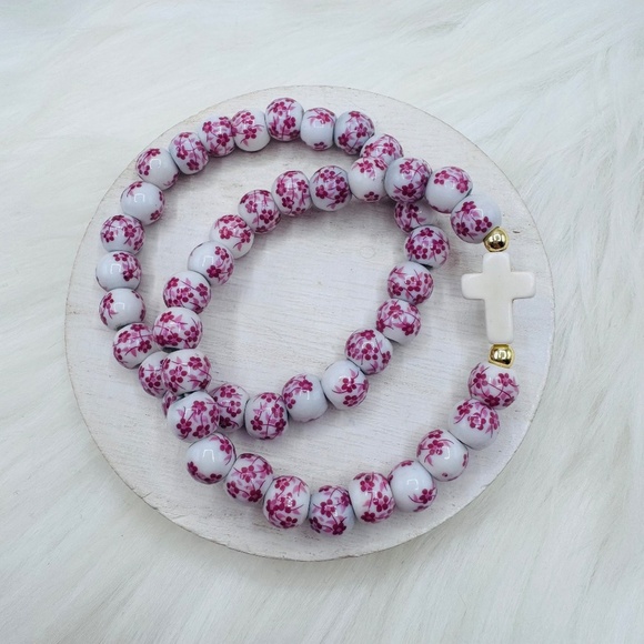 Chinese-Style Ceramic Floral Beaded Stretch Bracelet Pink floral Duo with Cross - Picture 3 of 6